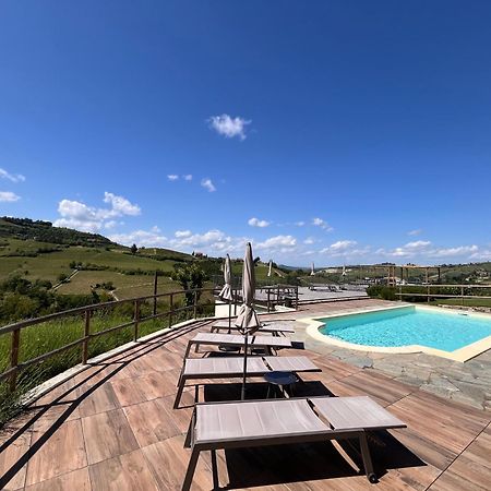 Le Cornici - Cascina Di Charme Hotel Diano dʼAlba Buitenkant foto