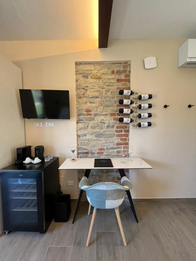 Le Cornici - Cascina Di Charme Hotel Diano dʼAlba Buitenkant foto