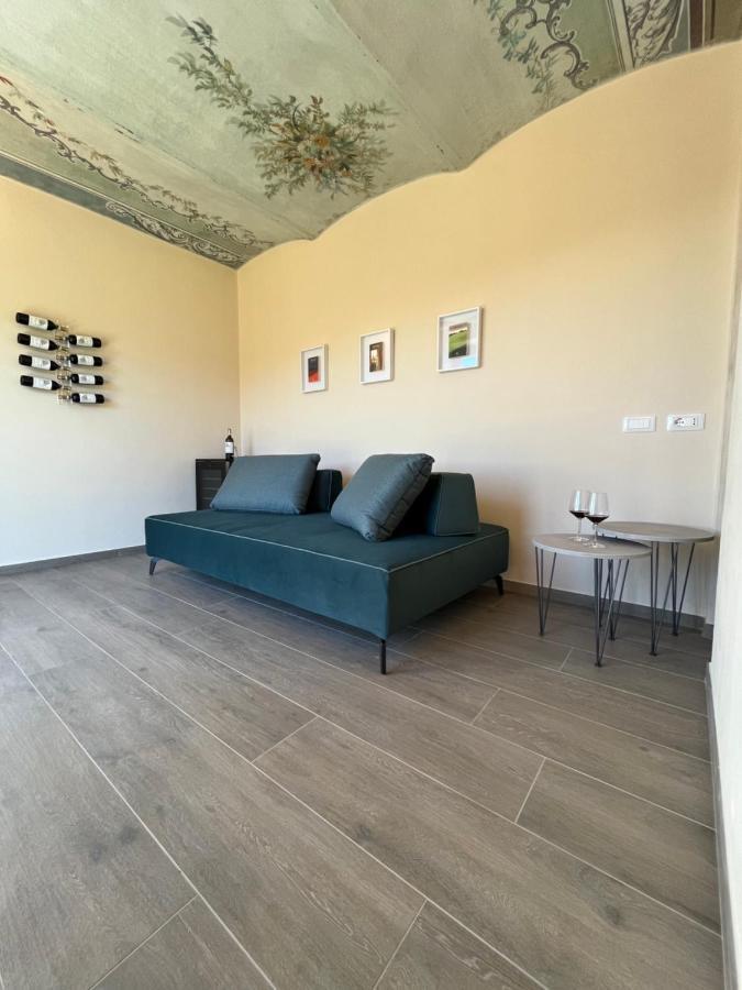 Le Cornici - Cascina Di Charme Hotel Diano dʼAlba Buitenkant foto
