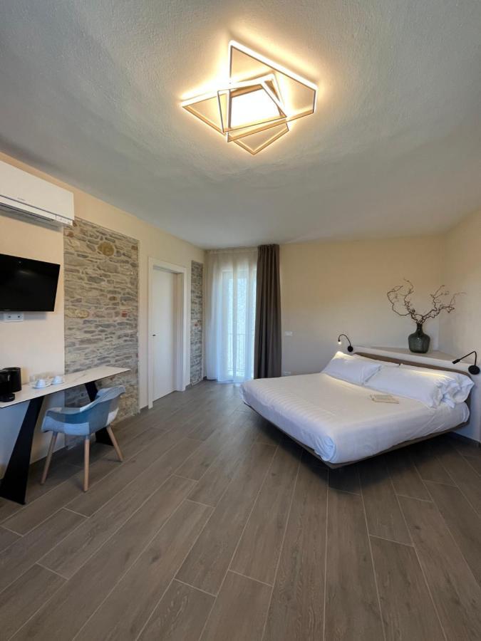 Le Cornici - Cascina Di Charme Hotel Diano dʼAlba Buitenkant foto